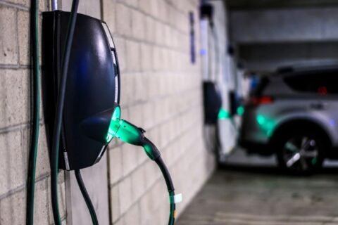 Installation Borne de recharge-Le Chateau d'or